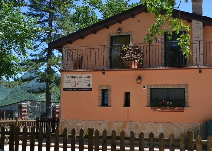 La Maga Del Lago